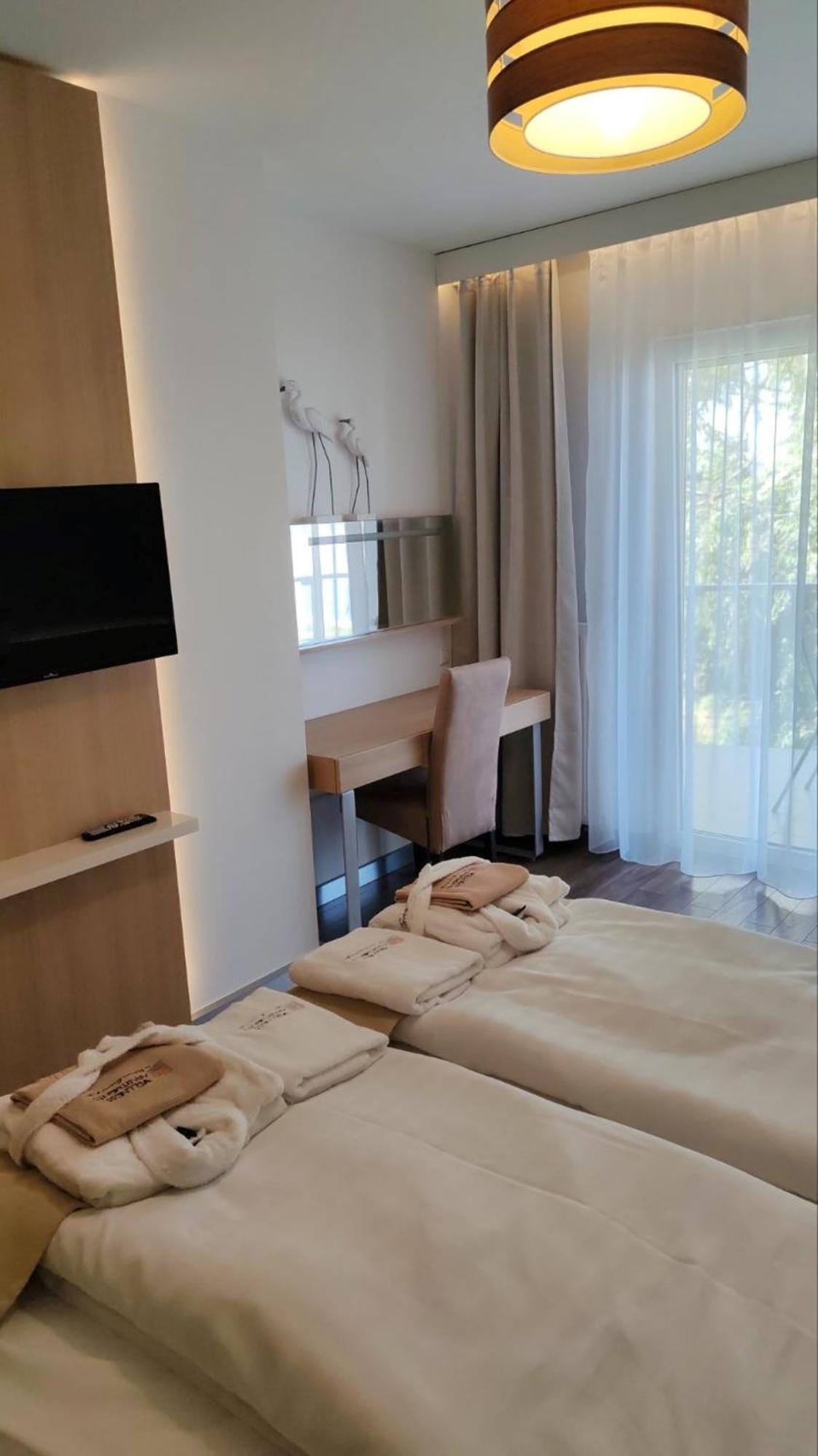 Wellness Apartments In Velence Exterior foto